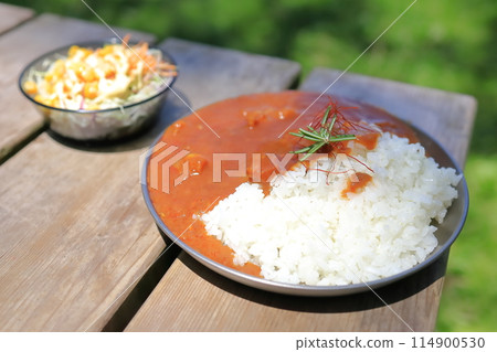 咖哩飯在戶外吃 114900530