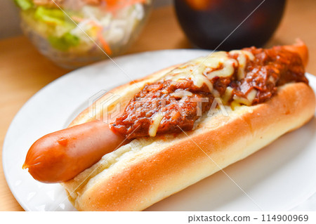 Big sausage hot dog 114900969