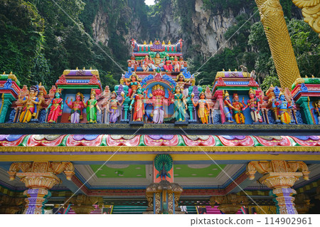 Batu Caves, Selangor, Malaysia Batu Caves, Selangor, Malaysia 114902961