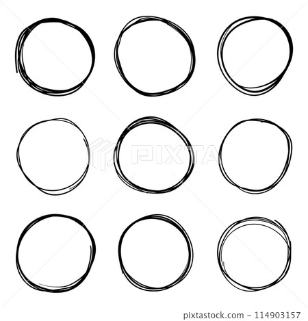 Circle line sketch icon in hand drawn style. Circular scribble doodle vector illustration on isolated background. Pencil or pen bubble sign business concept. 114903157