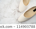 White women's pumps 114903788