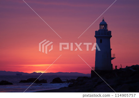 Cape Irago at dusk (Tahara City, Aichi Prefecture) 114905757