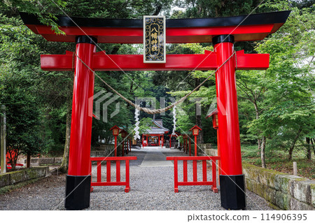 燒酒人物，日本最古老的郡山八幡神社 114906395
