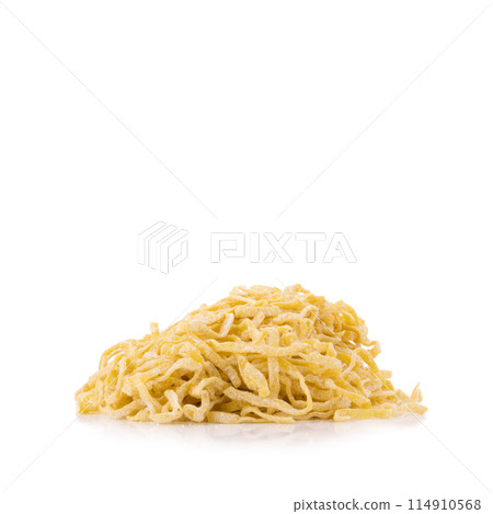 Instant noodles, isolated on white background 114910568