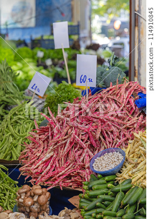 Fresh Beans Farmers Market Fresh Beans Farmers Market 114910845