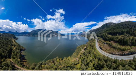Sea to Sky Highway in Howe Sound, West Coast Ocean with Mountain Landscape. 114911025