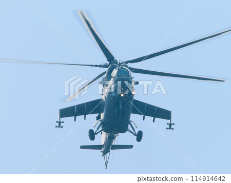Mi-24 雌鹿攻擊直升機抬頭 114914642