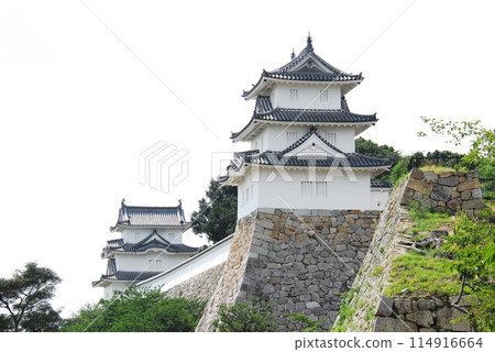 明石城的辰巳櫓(正面)和背面的今櫓(橫構圖)(兵庫縣明石市) 明石城的辰巳櫓(正面)和背面的今櫓(橫構圖)(兵庫縣明石市) 114916664