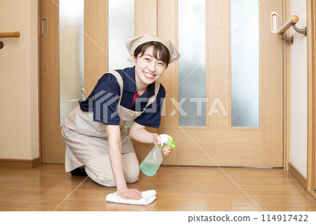 女屋清潔工擦拭 女屋清潔工擦拭 114917422