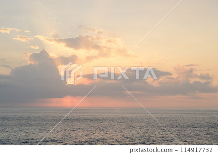 sunrise sky 114917732