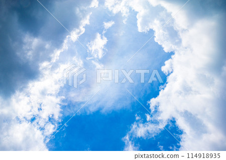 多雲天空　 114918935