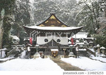 Snow Scene at Hiburi Hachiman Shrine, January 2023 Snow Scene at Hiburi Hachiman Shrine, January 2023 114925253