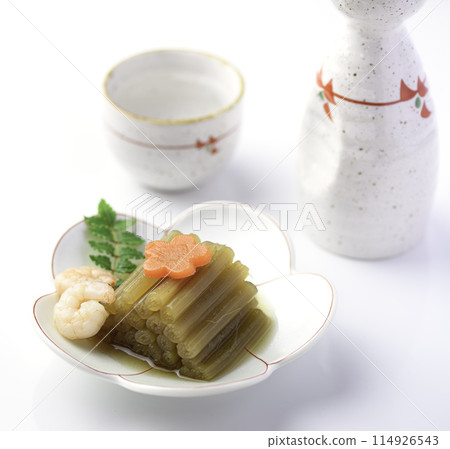 春季野菜：水煮款冬（白底） 114926543