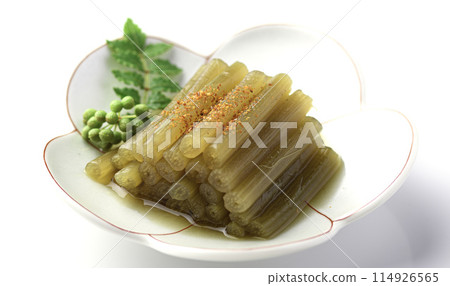 Spring wild vegetable dish: Boiled butterbur (white background) 114926565