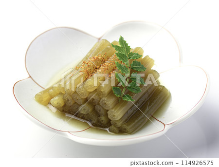 春季野菜：水煮款冬（白底） 114926575