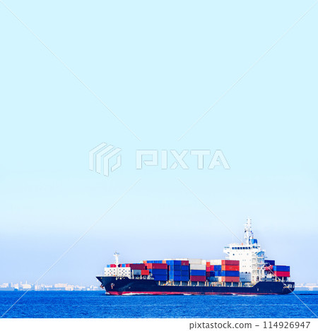 擔負國際物流任務的集裝箱船【海道圖片】 114926947