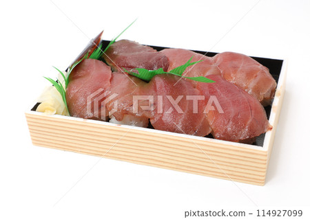 sushi, tuna, neta, red meat, nigiri, nigiri sushi, rice, seafood, fish, Japanese food, seafood, sashimi, Japan 114927099