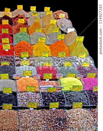 Spice bazaar 114927283