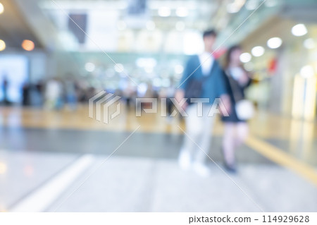 Downtown background blur 114929628
