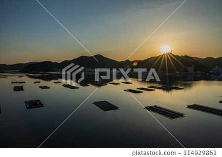 日本岡山縣備前市橛島美麗的夜景 日本岡山縣備前市橛島美麗的夜景 114929861
