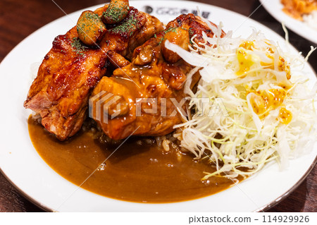 來自日本岡山縣的咖哩飯非常美味 來自日本岡山縣的咖哩飯非常美味 114929926