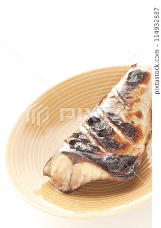 與鹽的烤鯖魚 與鹽的烤鯖魚 114932887