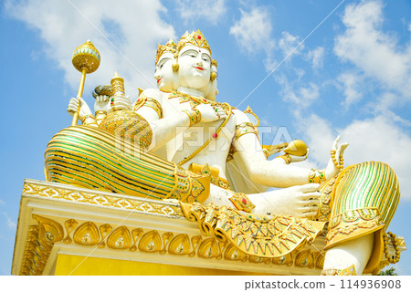 Beautiful scenery at Wat Saman Rattanaram, famous for its Pink Ganesha statue 114936908
