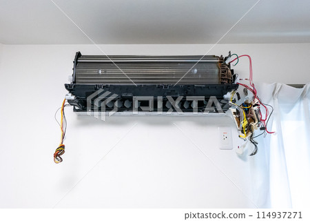 Air conditioner internal cleaning 114937271