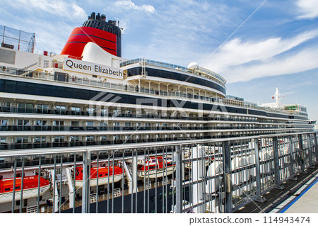 東京國際郵輪碼頭:伊莉莎白女王號郵輪停靠 東京國際郵輪碼頭:伊莉莎白女王號郵輪停靠 114943474