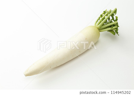 Radish on white background 114945202
