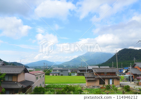 View from the train window from Maibara Station to Ogaki Station on the JR Tokaido Main Line (Summer 2022) 114946212