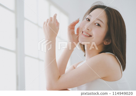 女生 女孩 女性 114949020