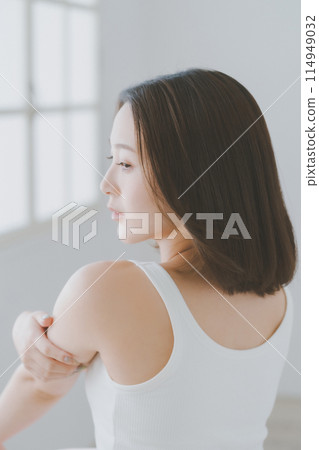 女生 女孩 女性 114949032