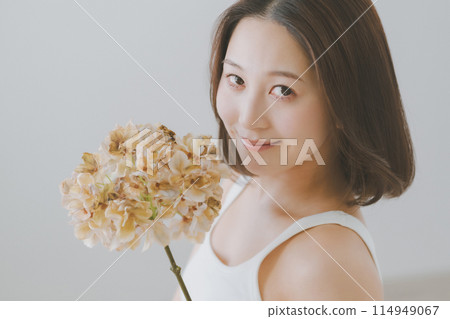 hydrangea, female, lady 114949067