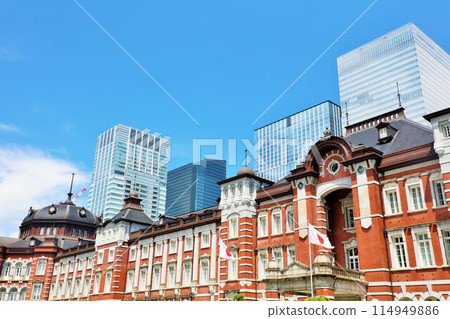 Tokyo Station in blue sky Tokyo Station in blue sky 114949886