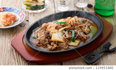 Pork Kimchi - The richness and flavor of pork, the garlic of kimchi, and the flavor of vegetables are exquisite Pork Kimchi - The richness and flavor of pork, the garlic of kimchi, and the flavor of vegetables are exquisite 114951860