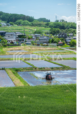 犁耕作業現場[松本市中山] 114952700