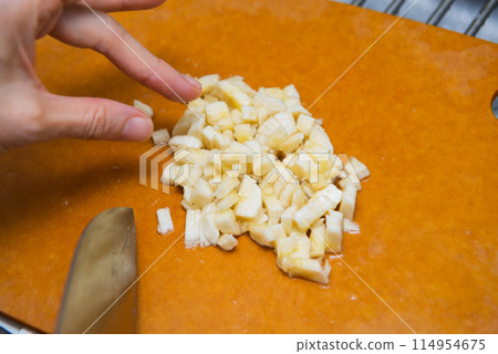 To cut a banana 114954675