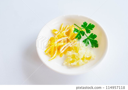 Domestic lemon pulp and skin Domestic lemon pulp and skin 114957118