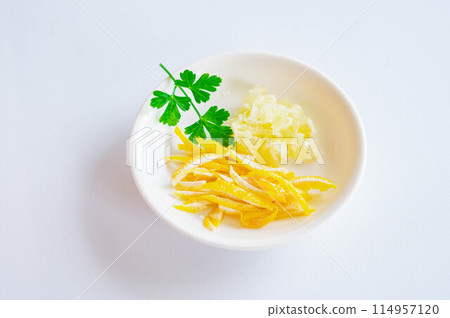 Domestic lemon pulp and skin Domestic lemon pulp and skin 114957120