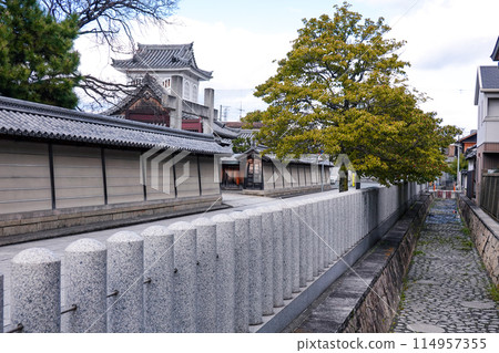 龜山本德寺（兵庫縣姬路市）作為本願寺的西國本寺而誕生。 114957355