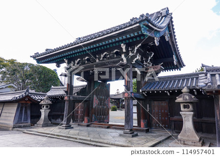 龜山本德寺(兵庫縣姬路市)作為本願寺的西國本寺而誕生。 龜山本德寺(兵庫縣姬路市)作為本願寺的西國本寺而誕生。 114957401