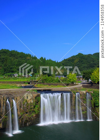 Harajiri Falls (Bungo-Ono City) 114958358