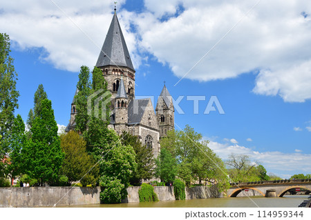 Metz, France. Temple Neuf seen from the Moselle river on May 9, 2024. 114959344