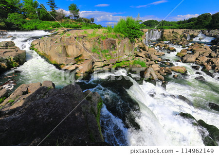 [鹿兒島縣] 晴天時的索木瀑布（東方尼加拉） 114962149