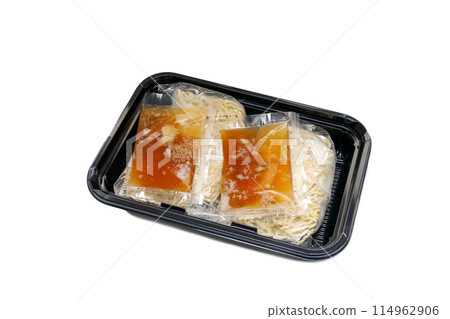 Set of fresh ramen and soup, in a food tray [white background, cutout] 114962906