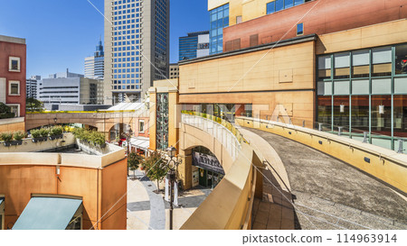 Kawasaki cityscape: La Cittadella streetscape [Kawasaki City, Kanagawa Prefecture] 114963914