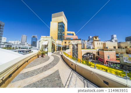 Kawasaki cityscape: La Cittadella streetscape [Kawasaki City, Kanagawa Prefecture] 114963931