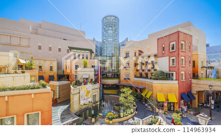 Kawasaki cityscape: La Cittadella streetscape [Kawasaki City, Kanagawa Prefecture] 114963934