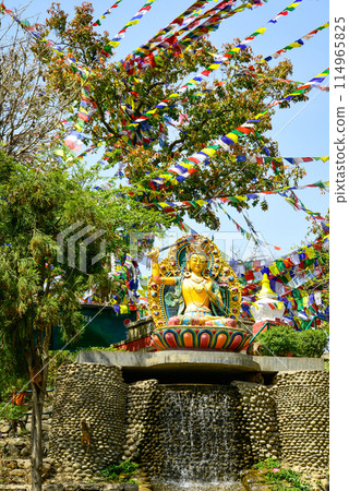 尼泊爾首都加德滿都斯瓦揚布納特寺風景非常美麗 114965825